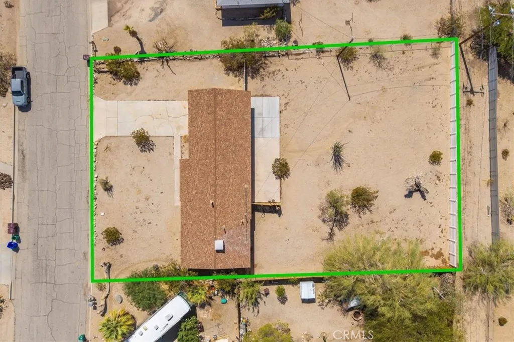 main property photo 28