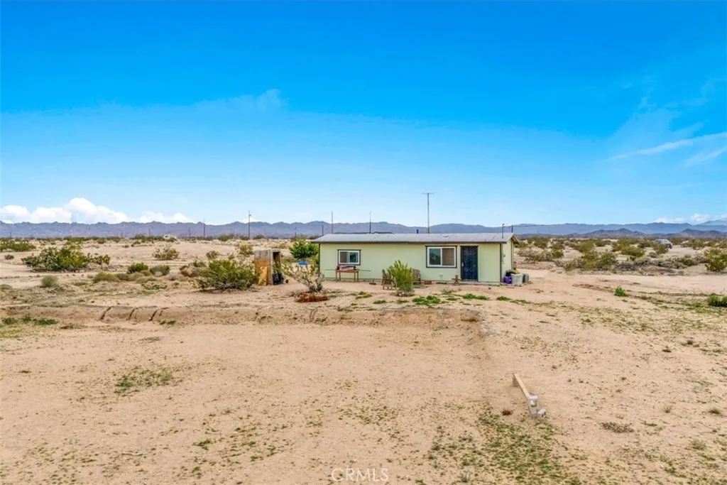 main property photo 27