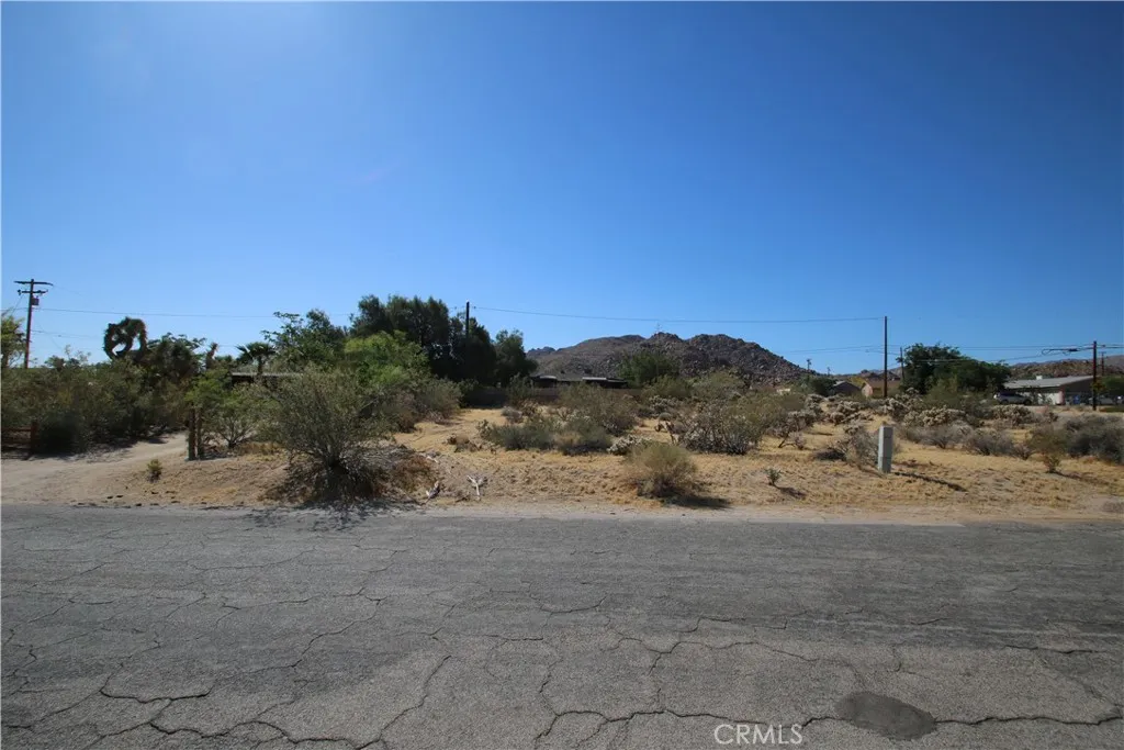 main property photo 7
