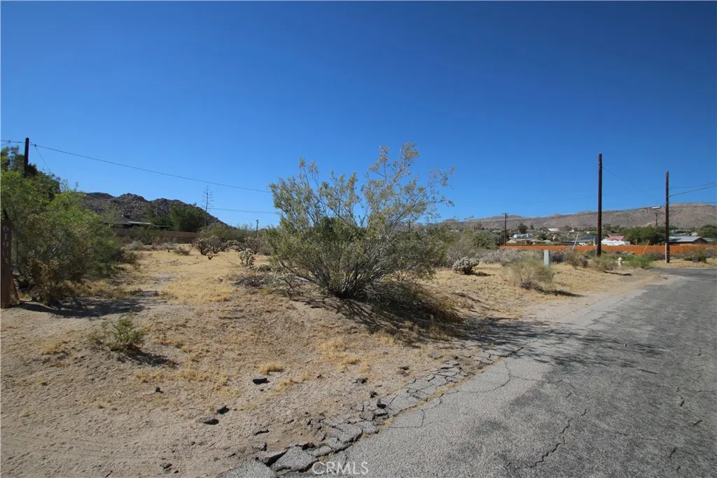 main property photo 8