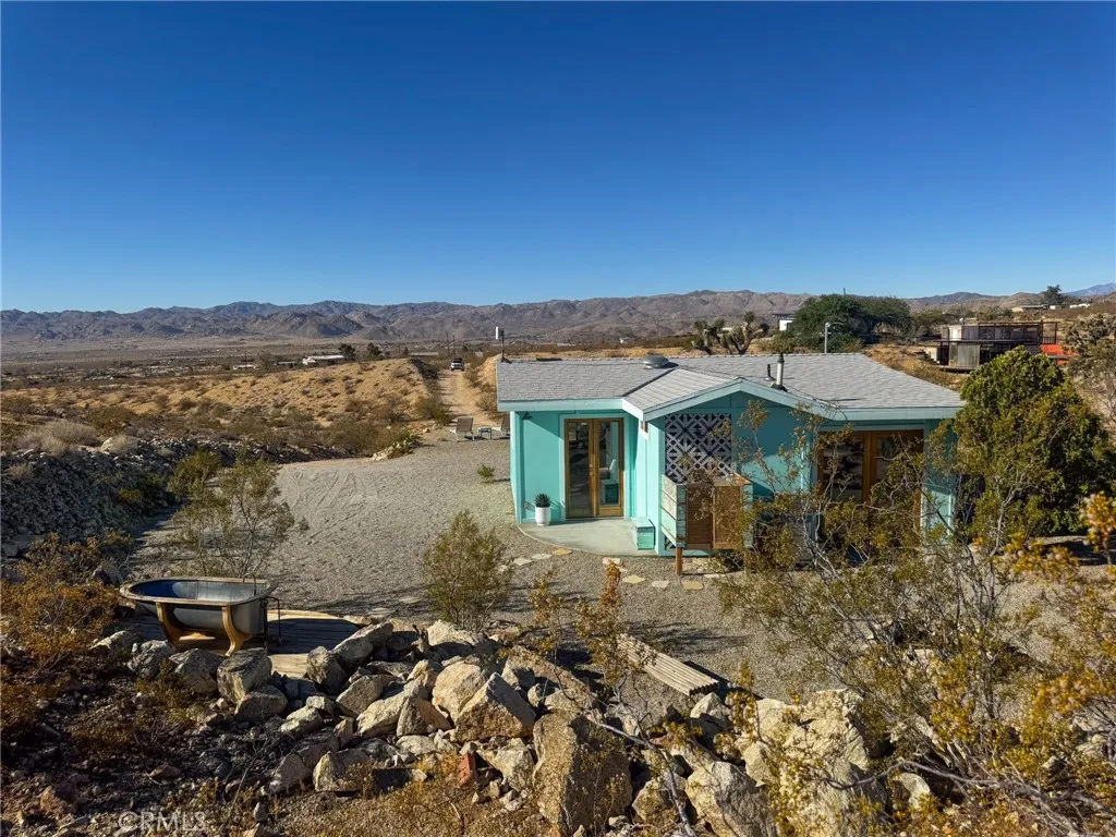 main property photo 22