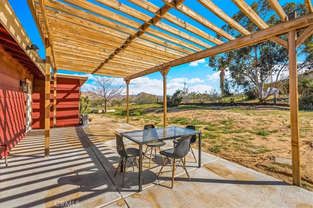 main property photo 23