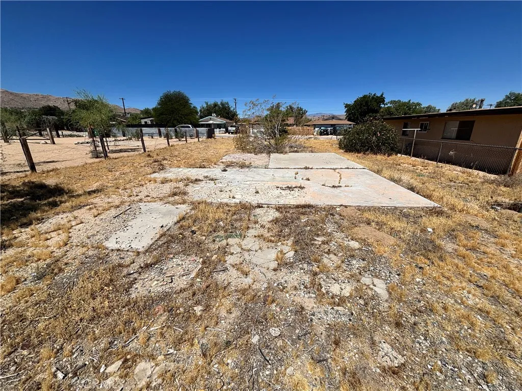main property photo 10