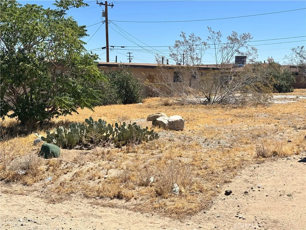 main property photo 2