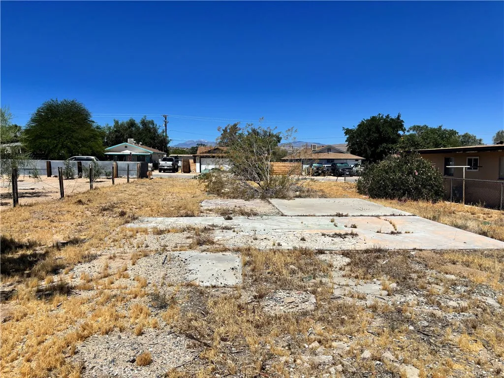 main property photo 7