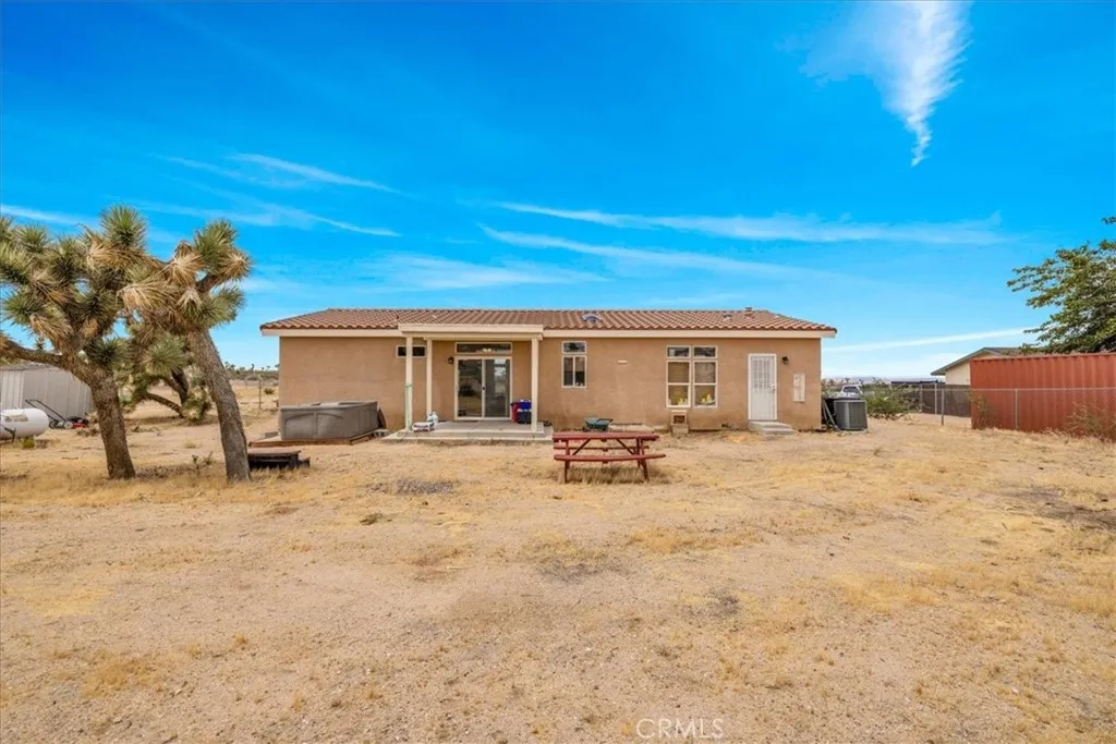 main property photo 5