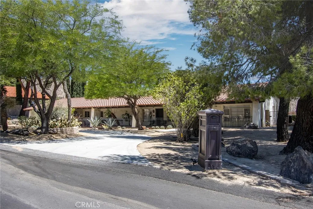main property photo 1