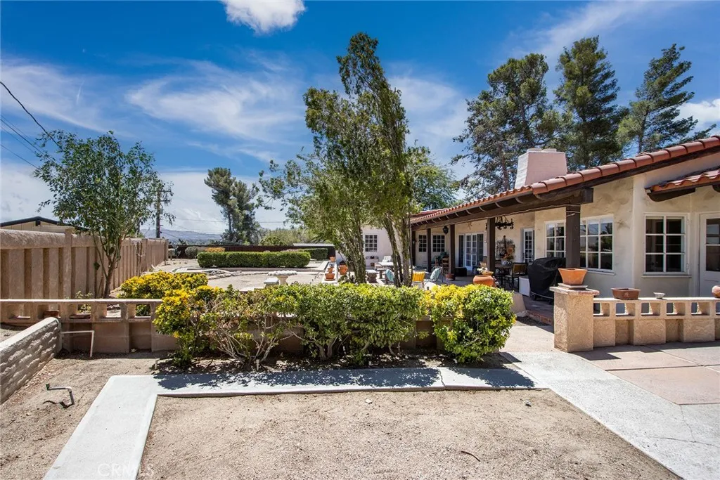 main property photo 34