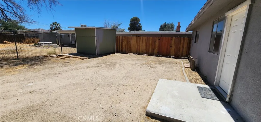 main property photo 10