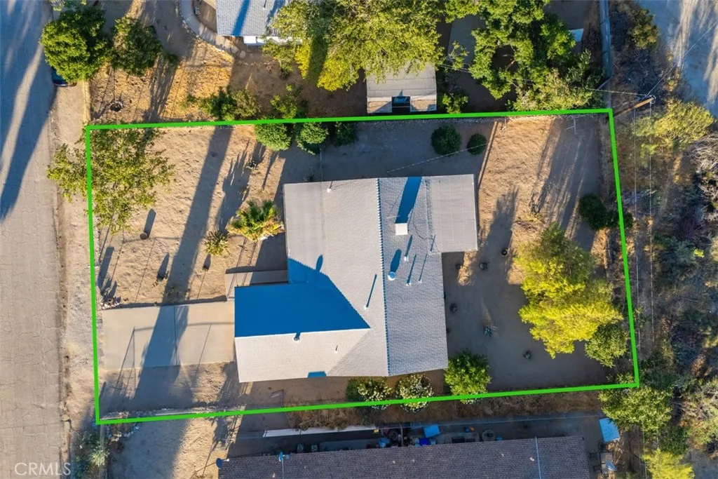 main property photo 19