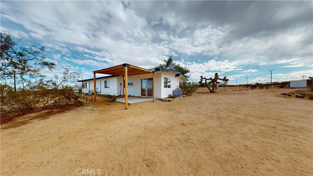 main property photo 10