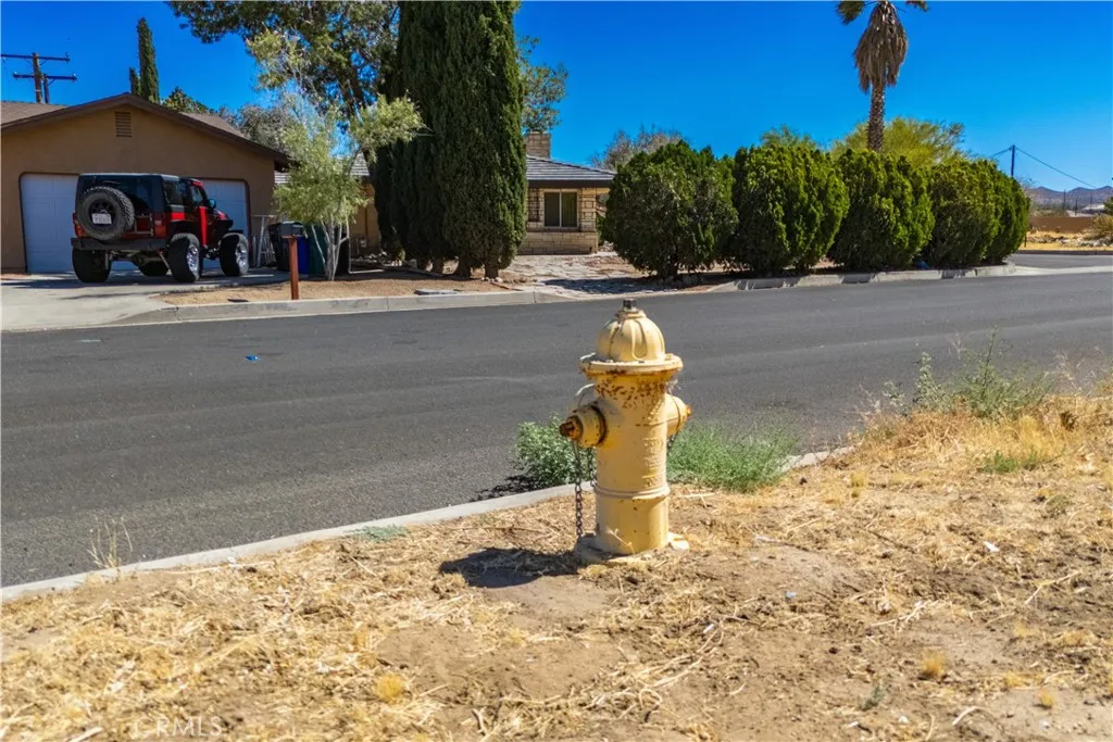 main property photo 18