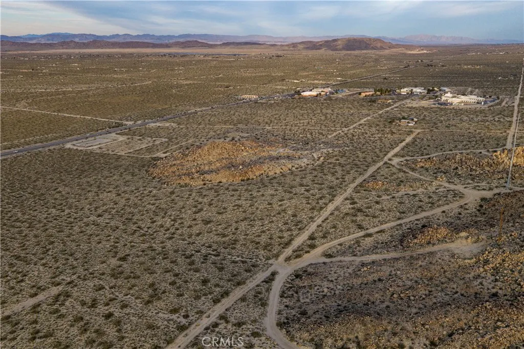 main property photo 4
