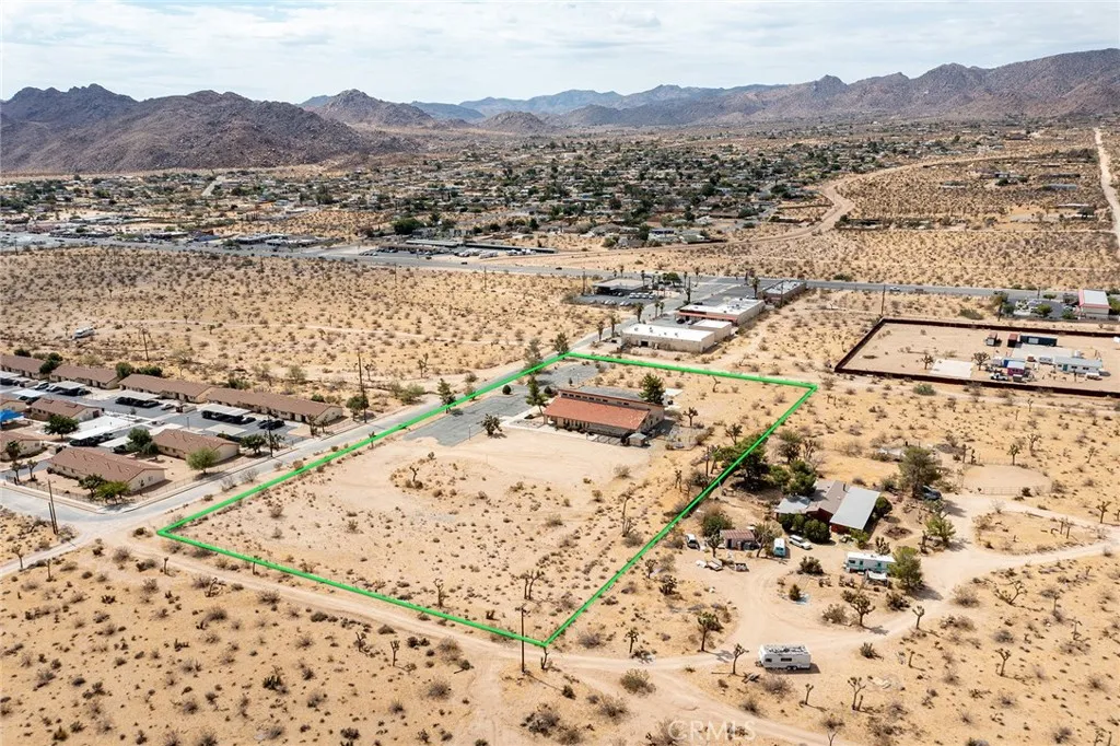 main property photo 1