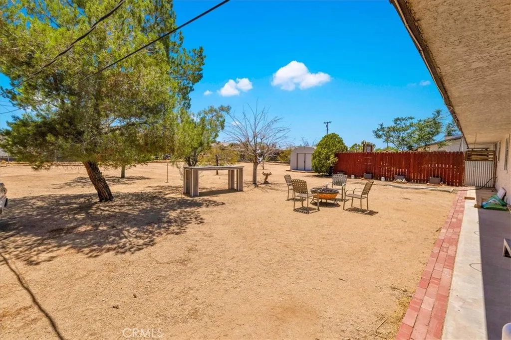 main property photo 28
