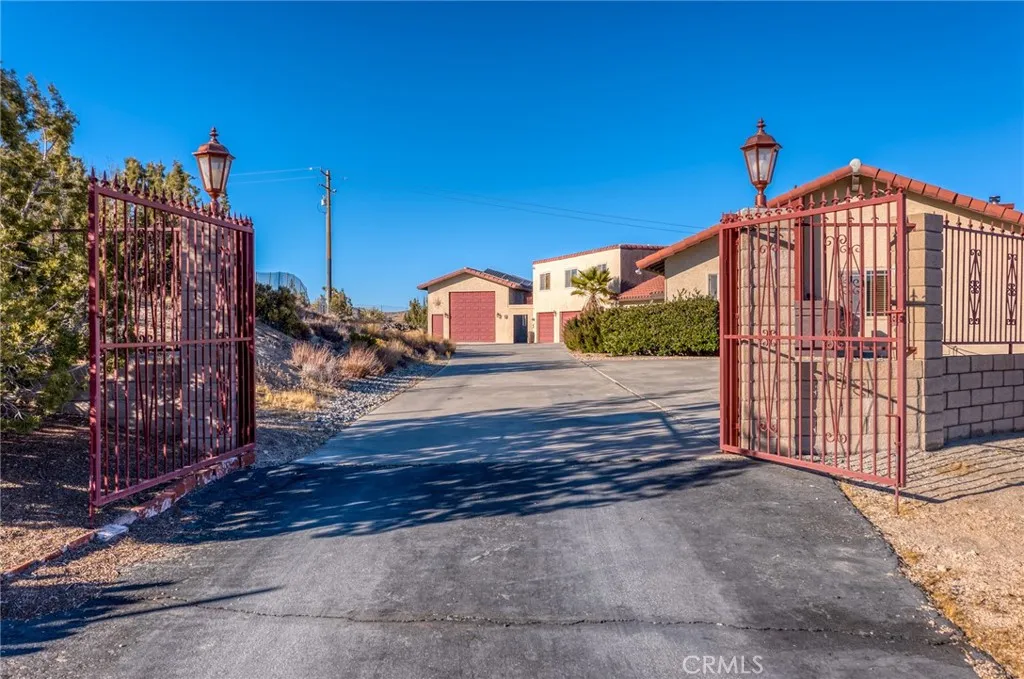 main property photo 9