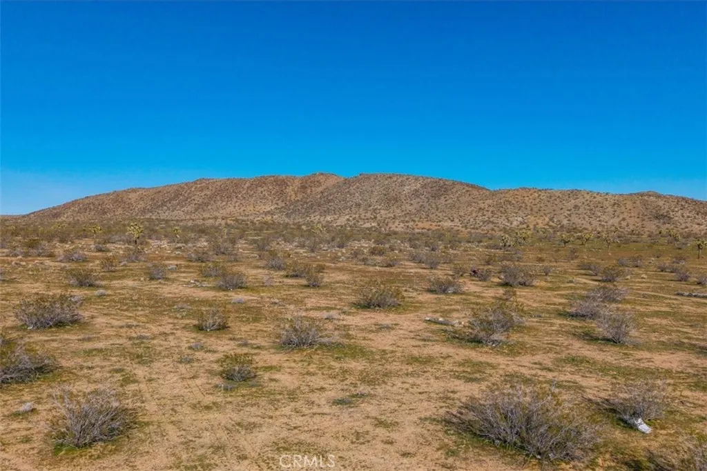 main property photo 18