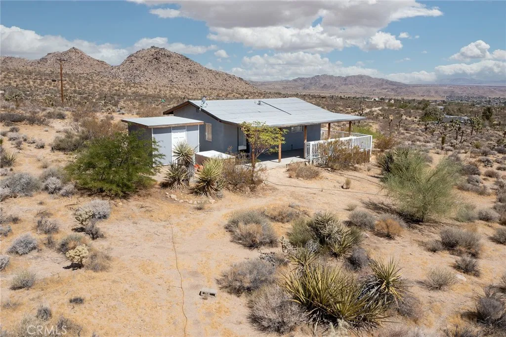main property photo 16