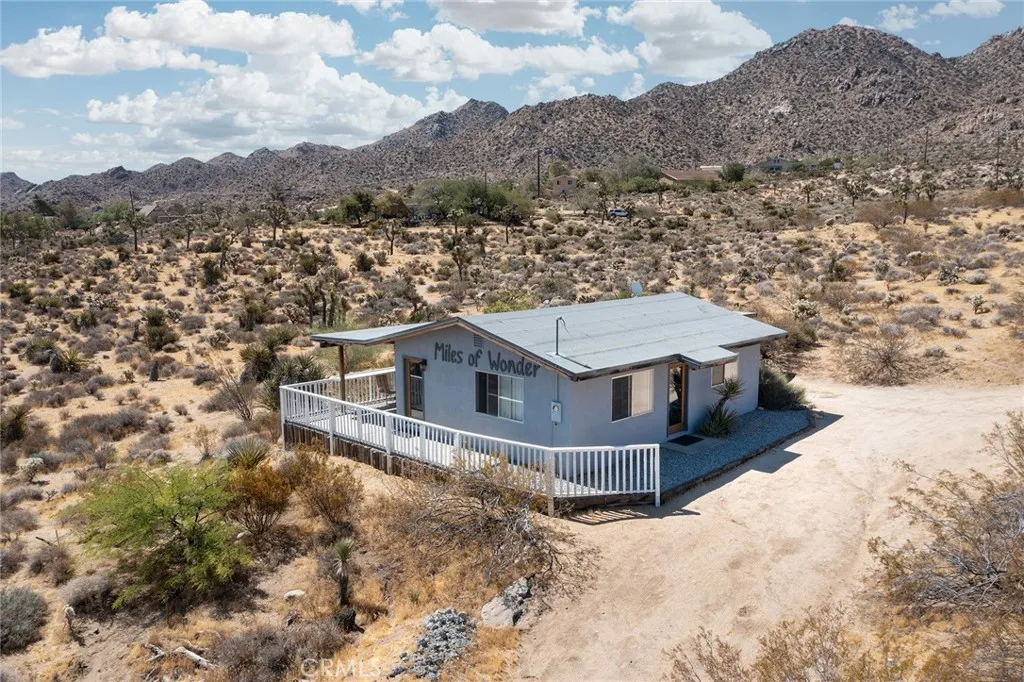 main property photo 6