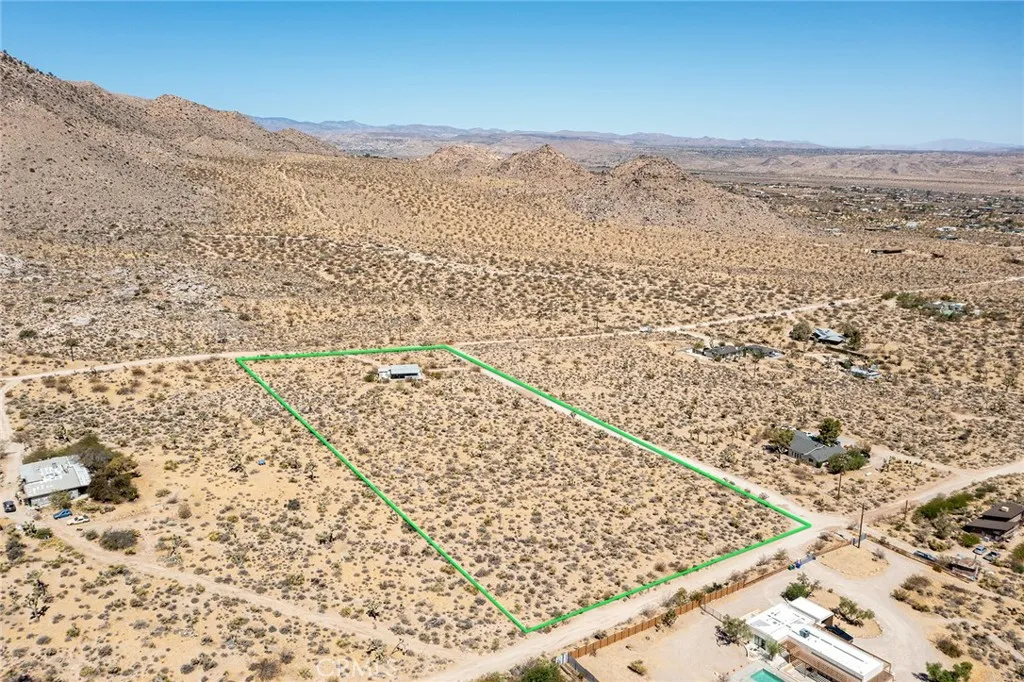 main property photo 9