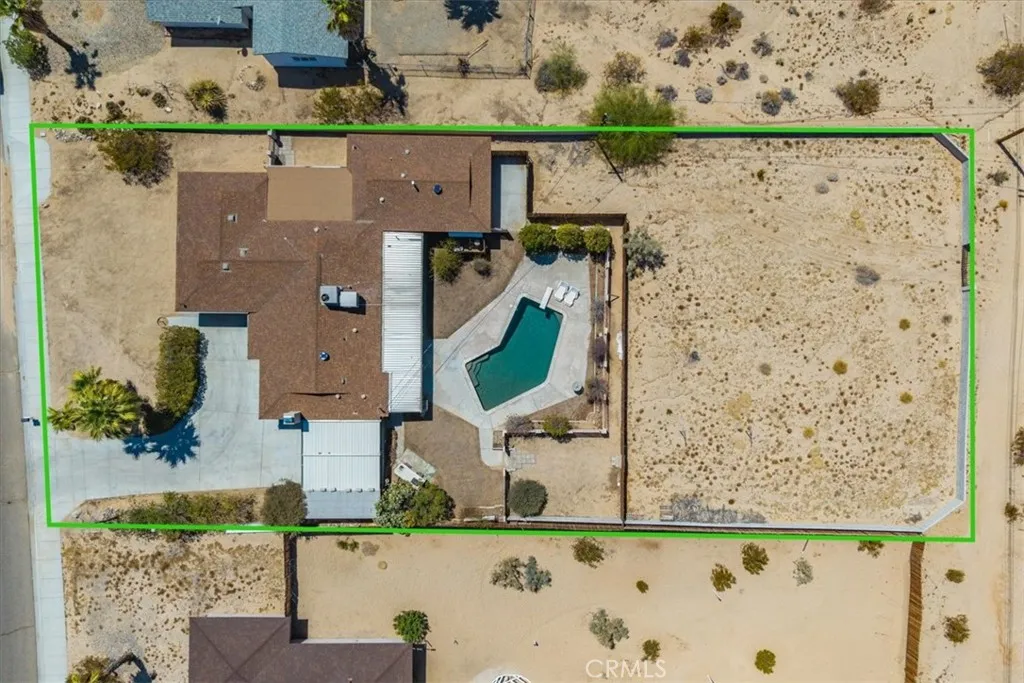 main property photo 45