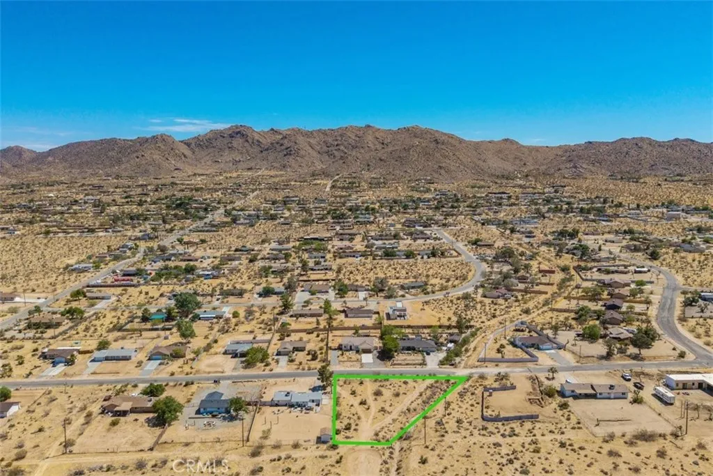 main property photo 5