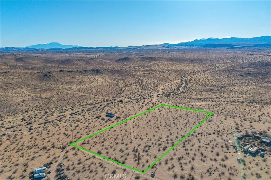 main property photo 5