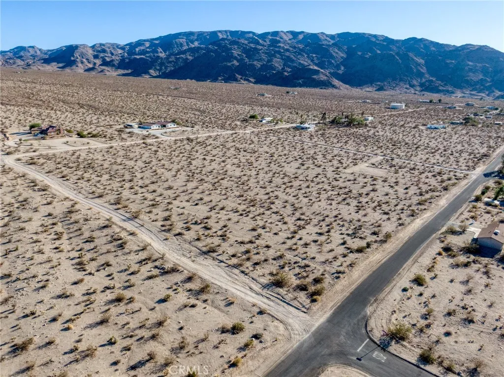 main property photo 3