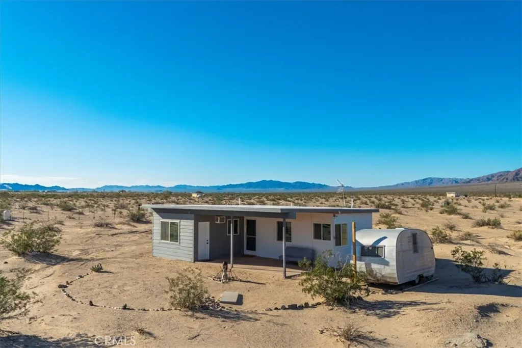 main property photo 39