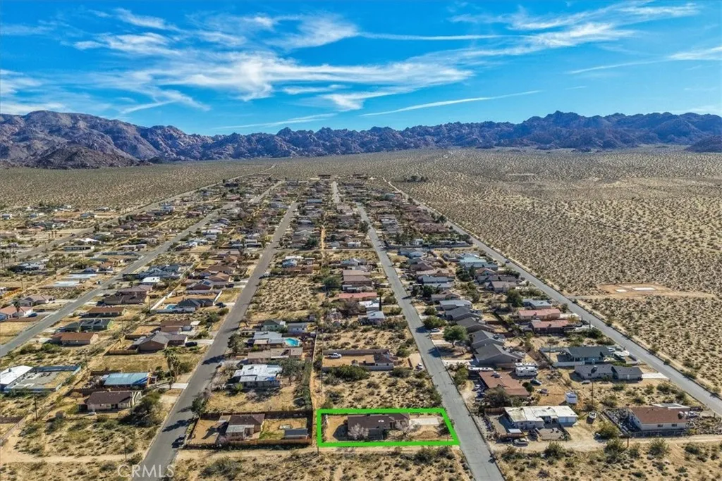 main property photo 27