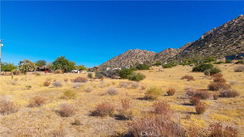 main property photo 10