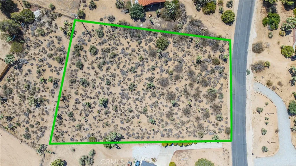 main property photo 18