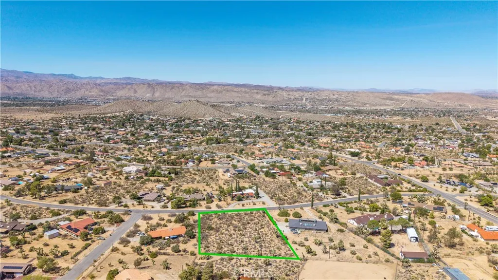 main property photo 23