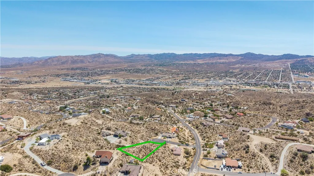 main property photo 4