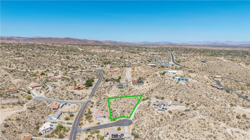 main property photo 8