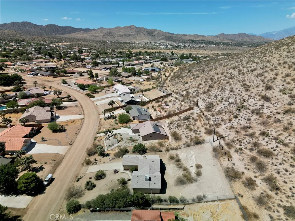 main property photo 29