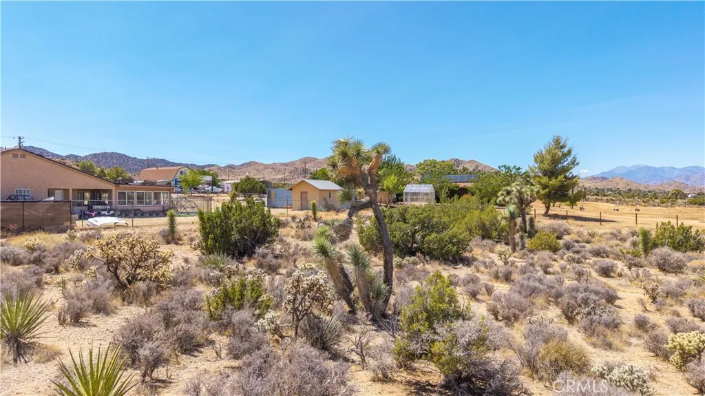 main property photo 18