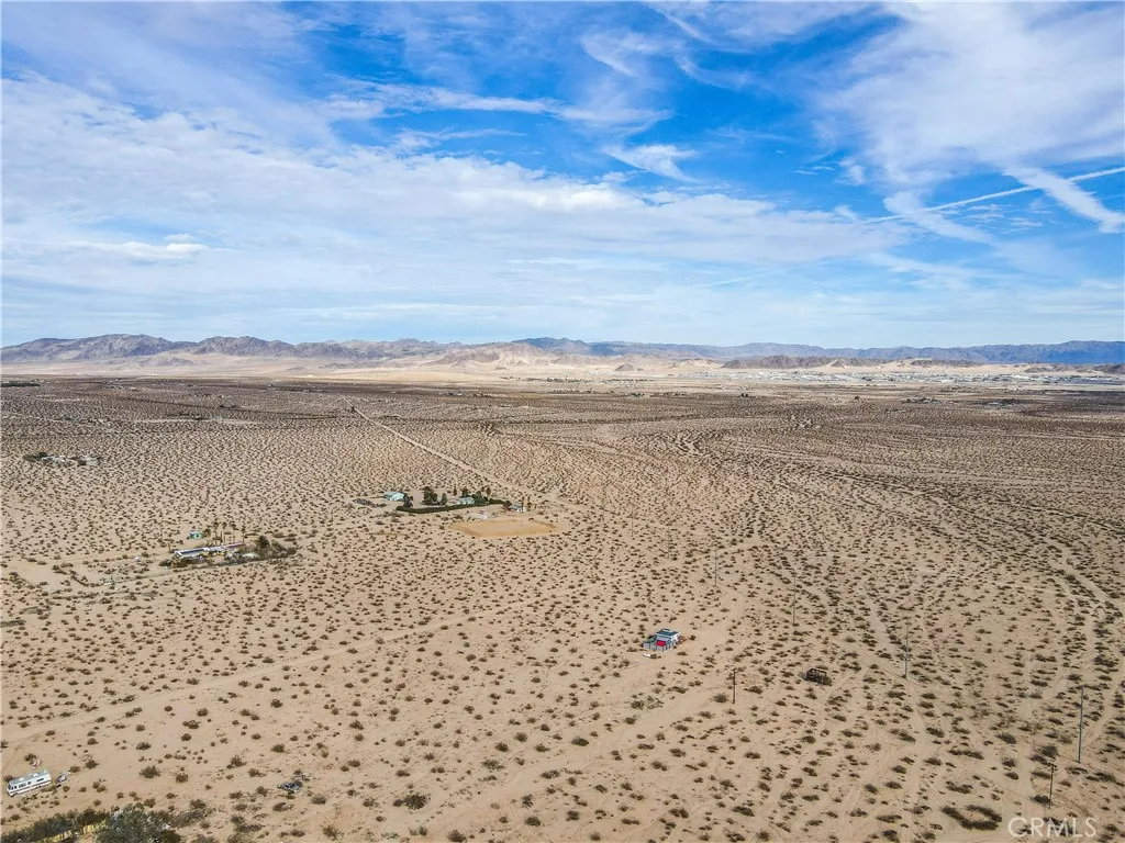 main property photo 47