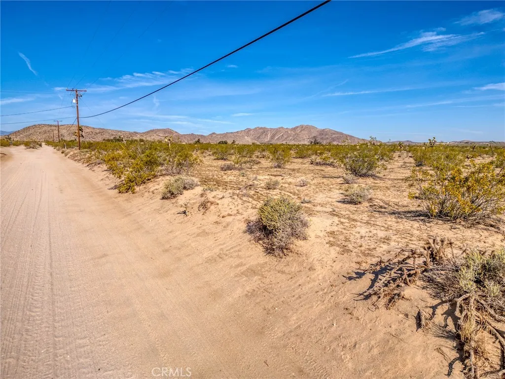 main property photo 19
