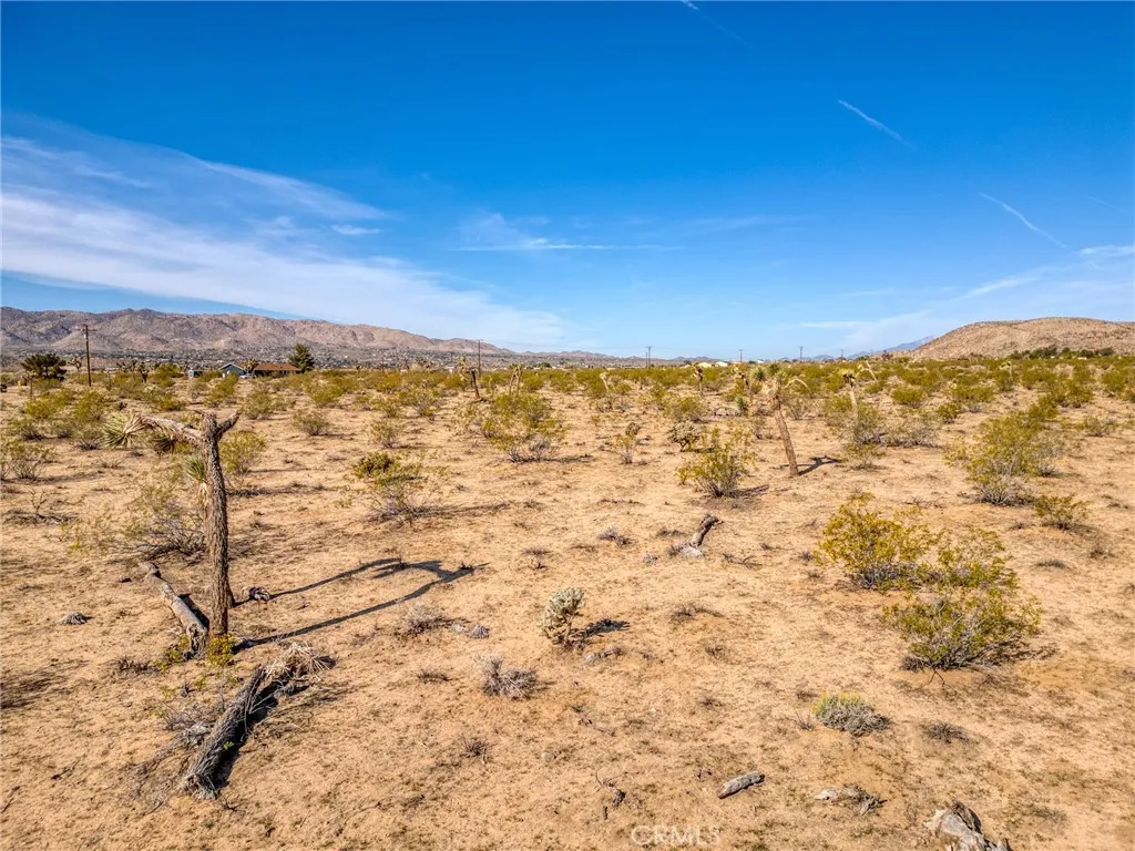 main property photo 22
