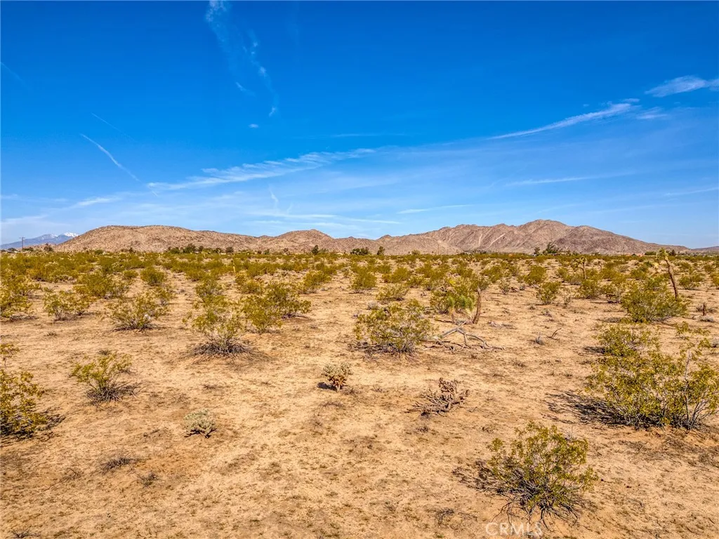 main property photo 23