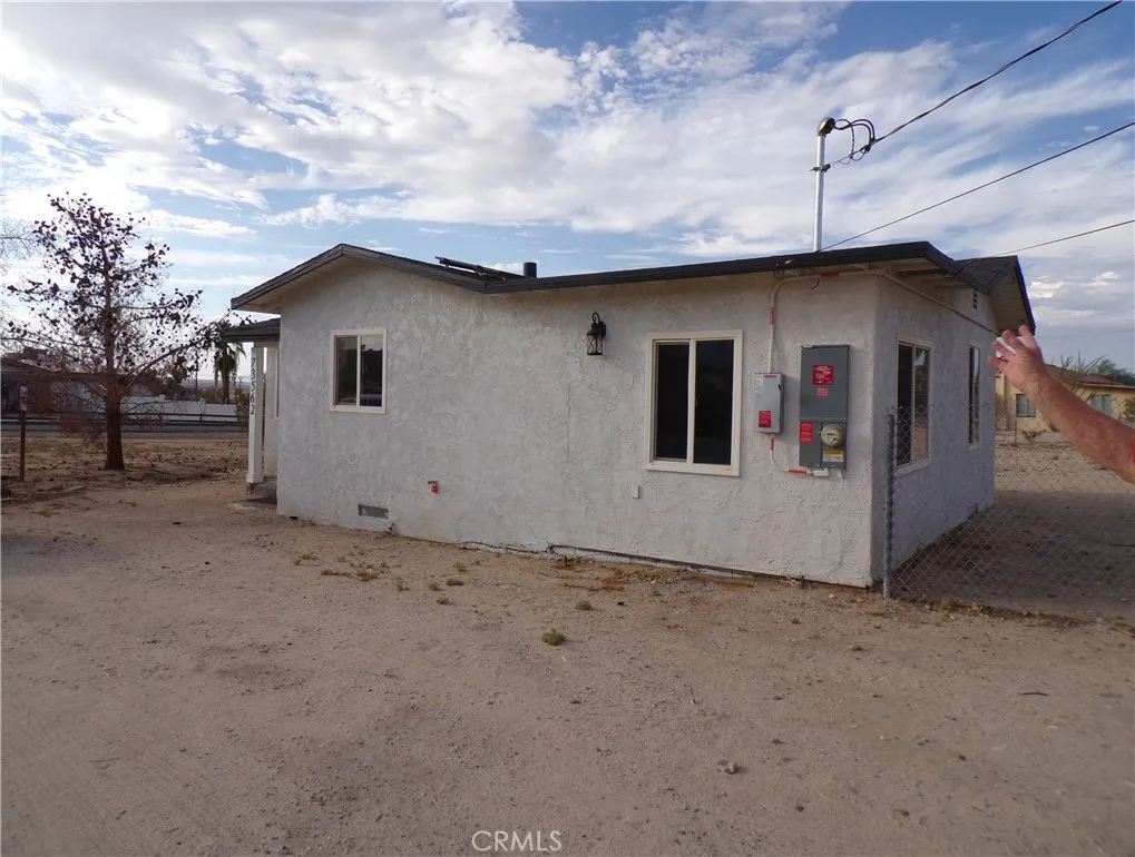 main property photo 18