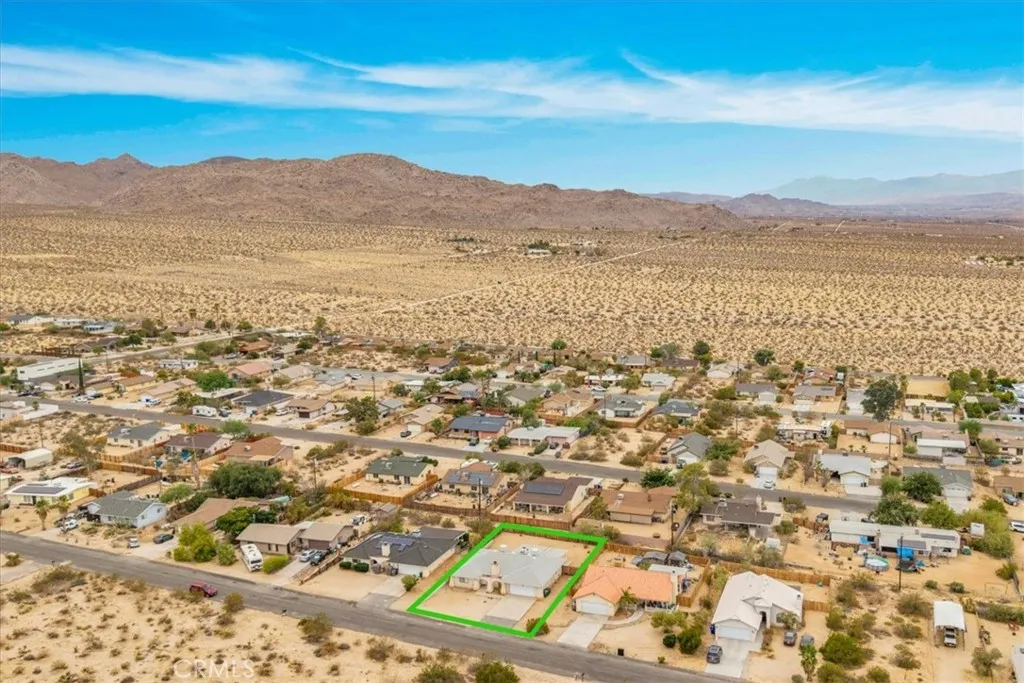 main property photo 26