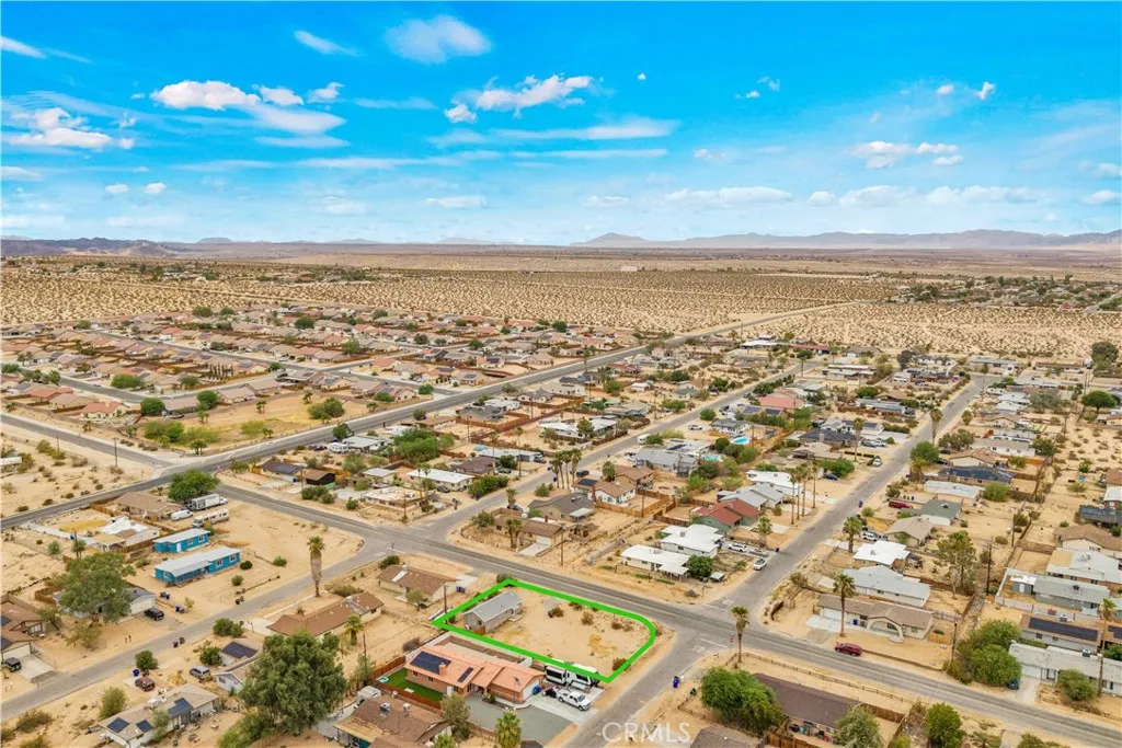 main property photo 30