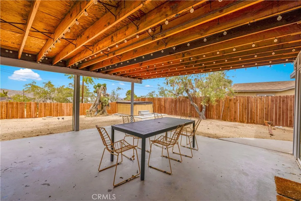 main property photo 27