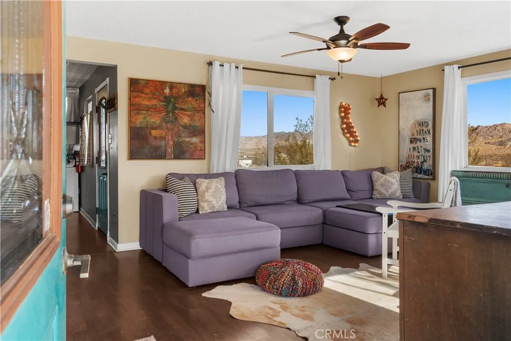 main property photo 14