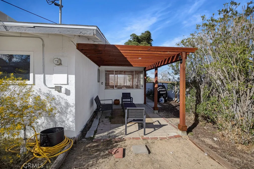 main property photo 23