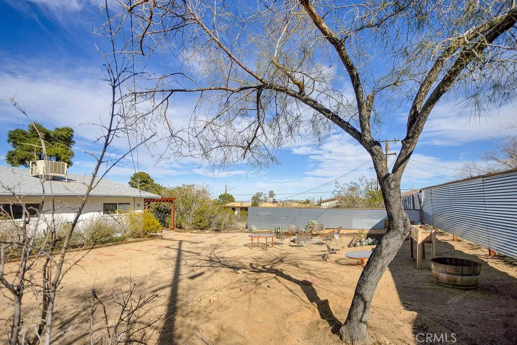 main property photo 26