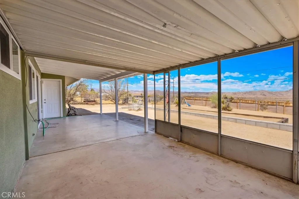 main property photo 29