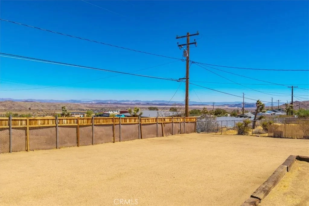 main property photo 37